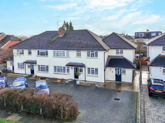 Third Avenue, Chelmsford