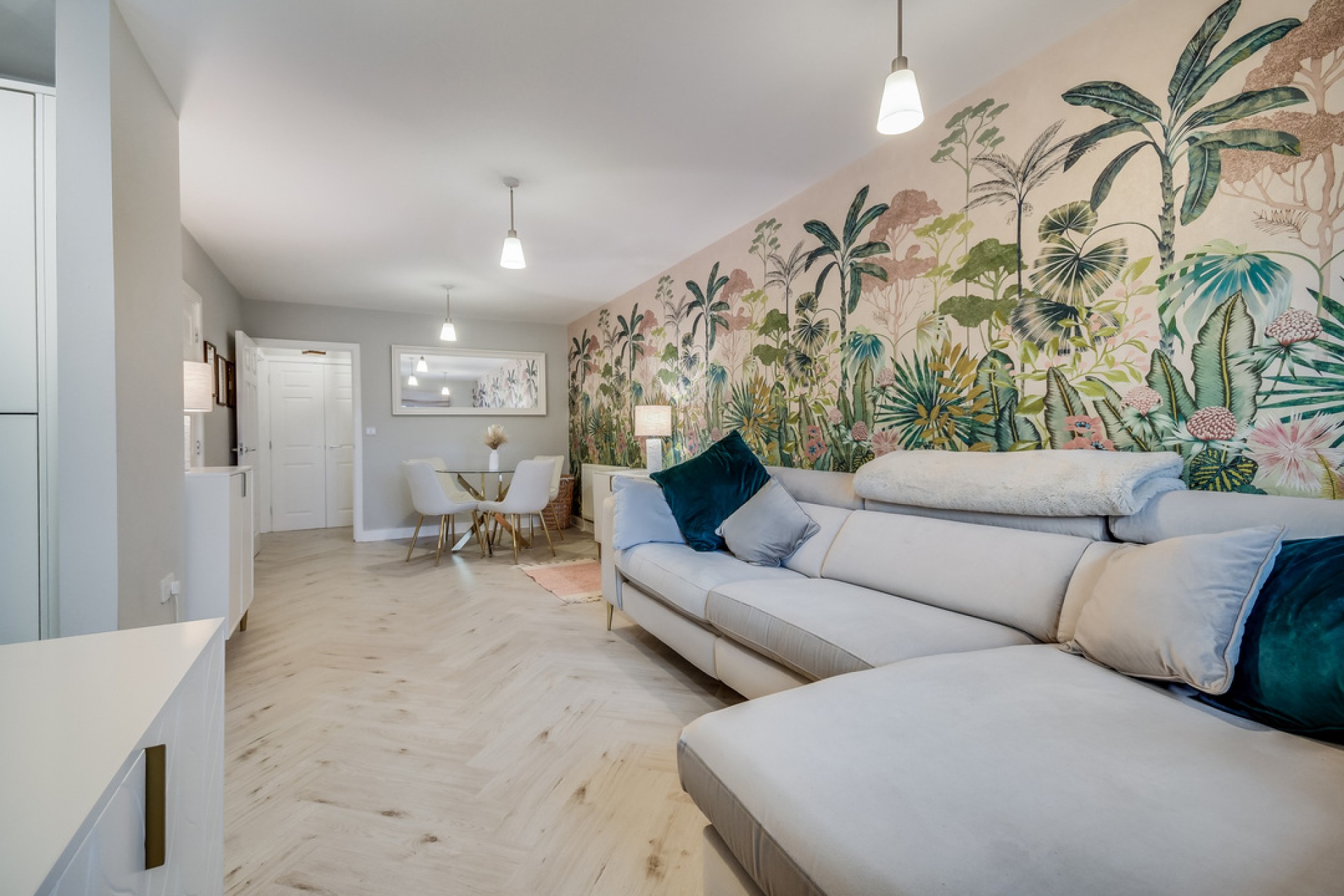 Images for Bond Street, Chelmsford