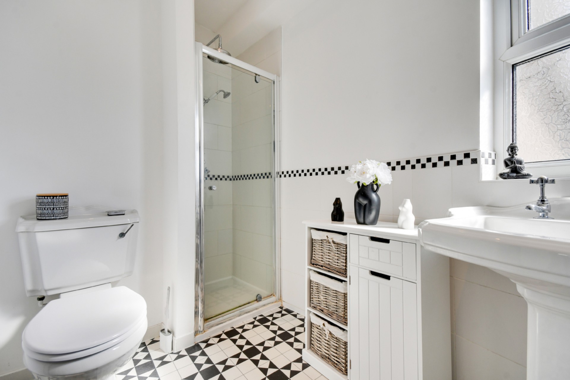 Images for Rose Glen, Romford