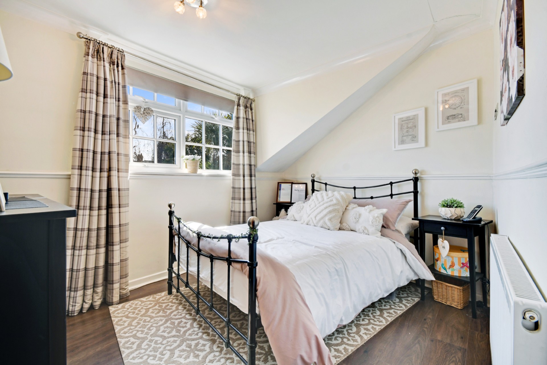 Images for Rose Glen, Romford