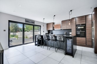 Sixth Avenue, Chelmsford