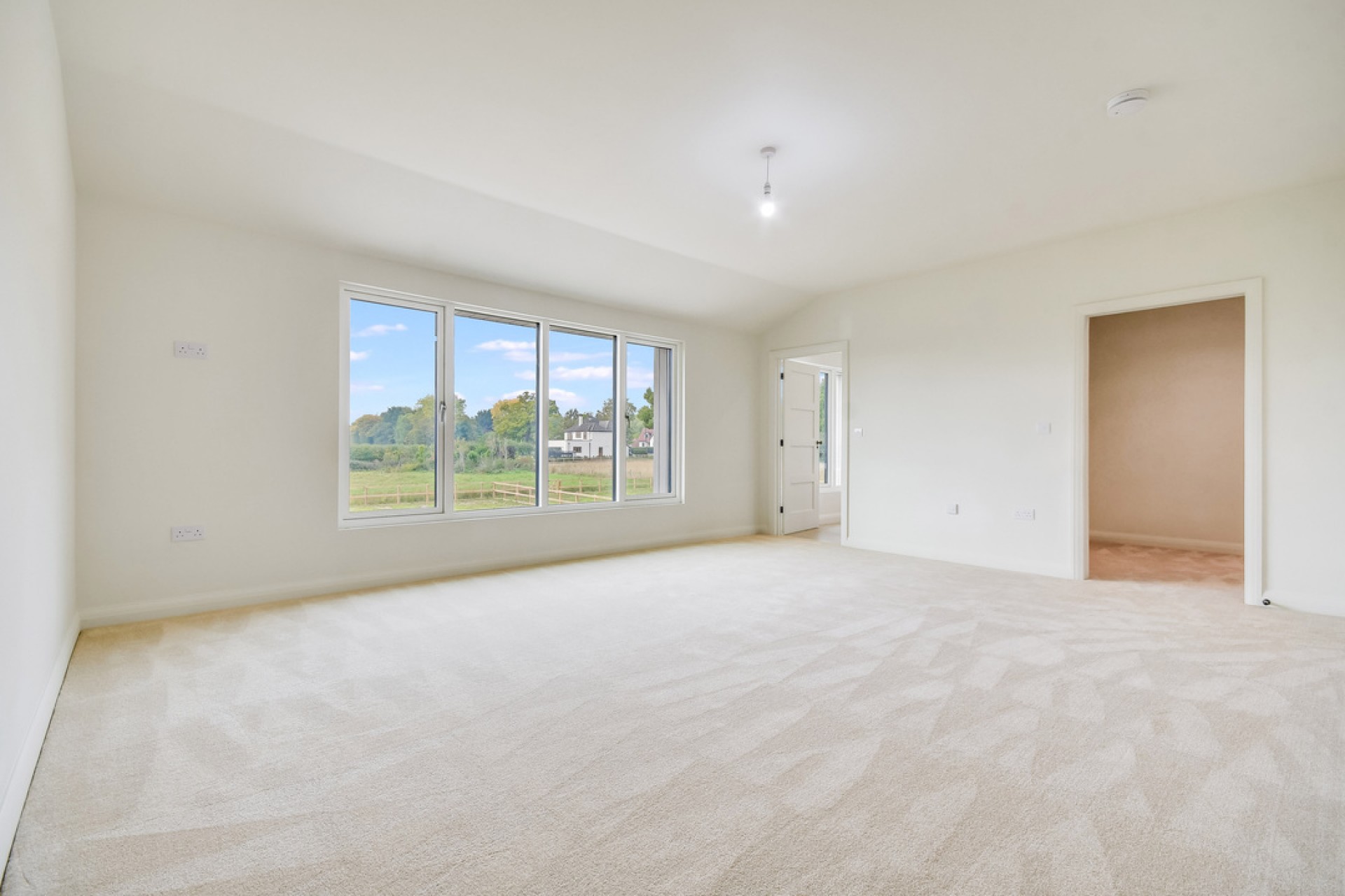 Images for Doddinghurst Road, Brentwood