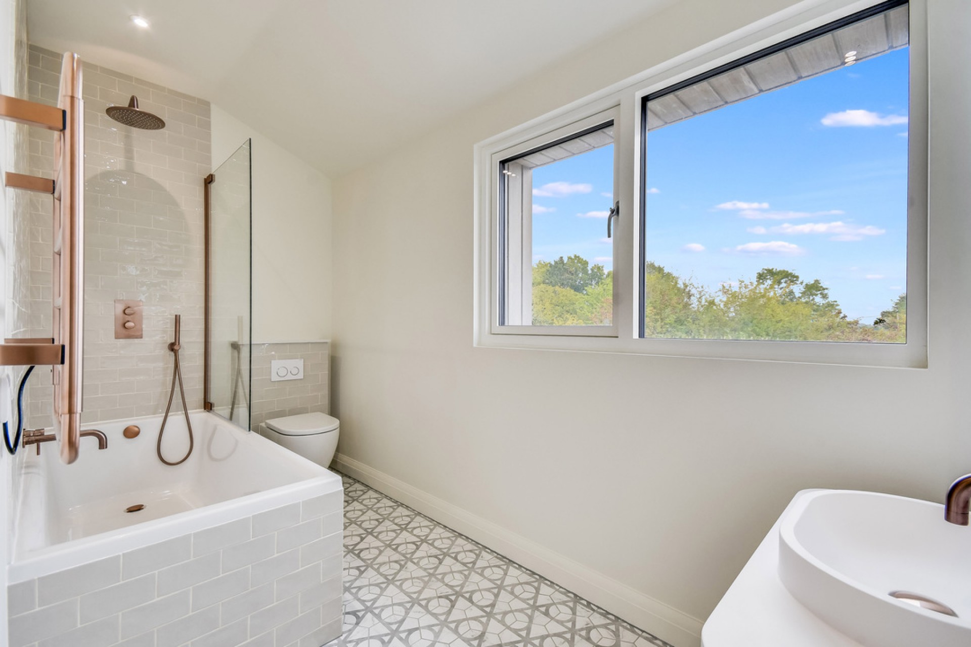 Images for Doddinghurst Road, Brentwood