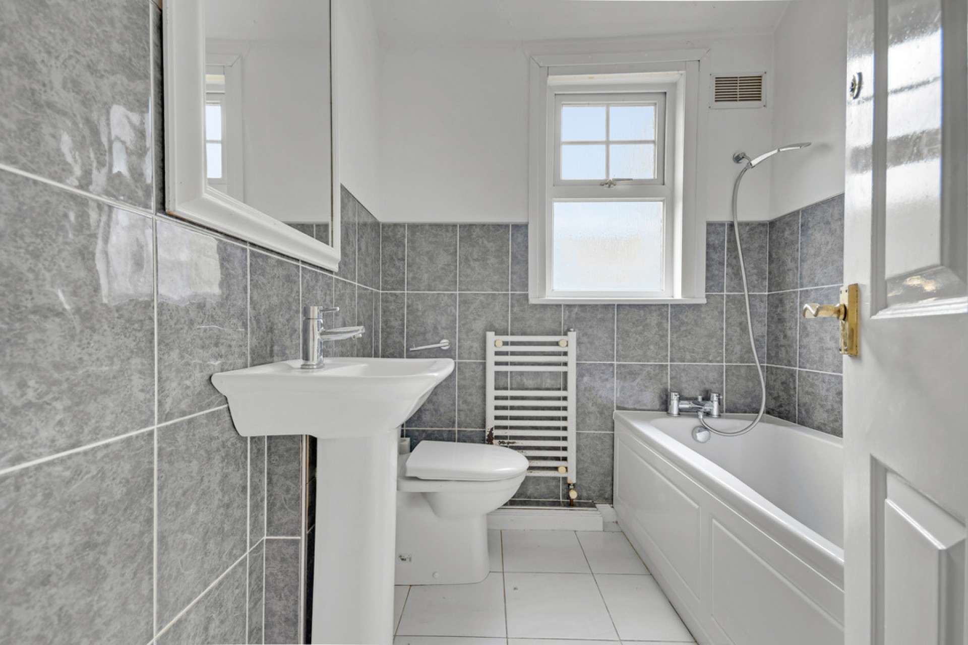 Images for Tower Avenue, Chelmsford