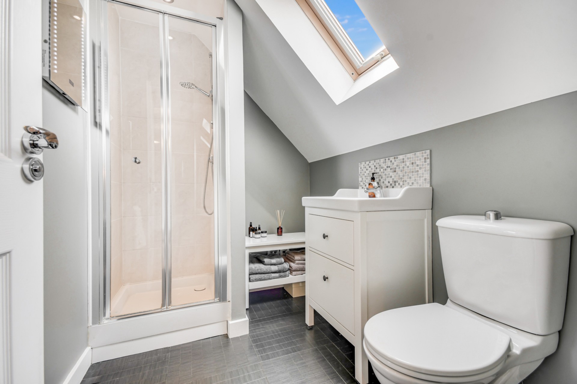 Images for Cowlin Mead, Chelmsford