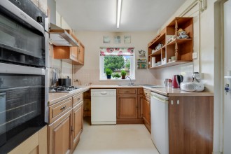 White Horse Avenue, Halstead, Essex