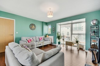 Montfort Drive, Chelmsford