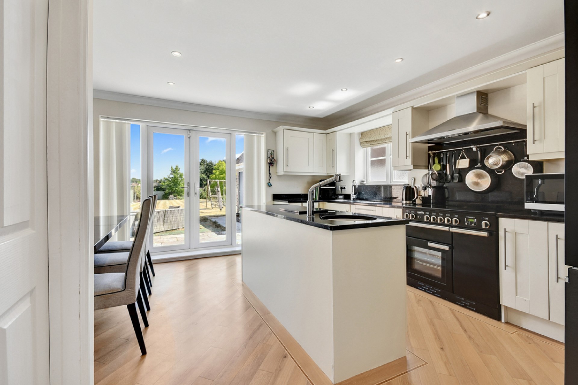 Images for Beehive Lane, Galleywood, Chelmsford