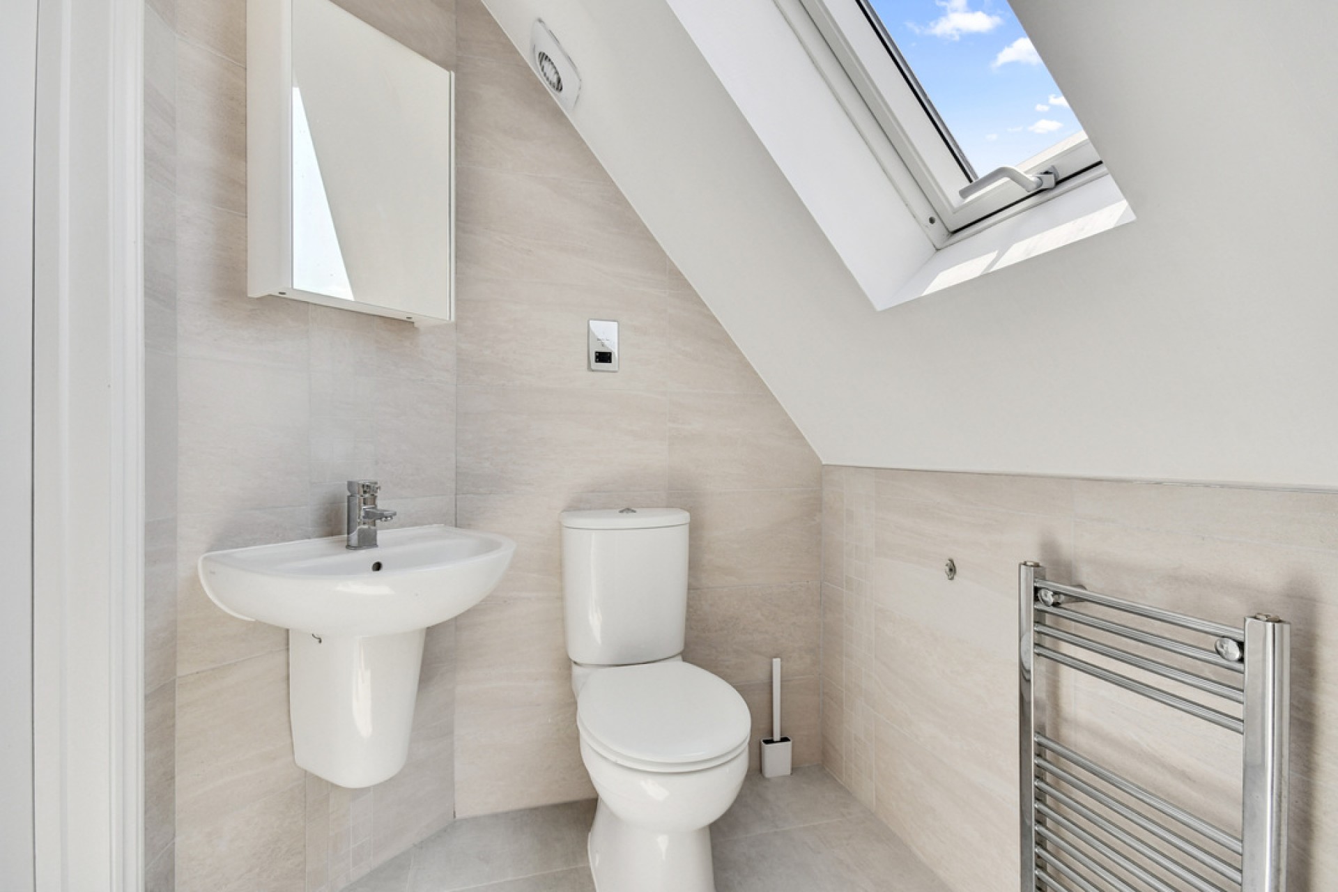 Images for Beehive Lane, Galleywood, Chelmsford