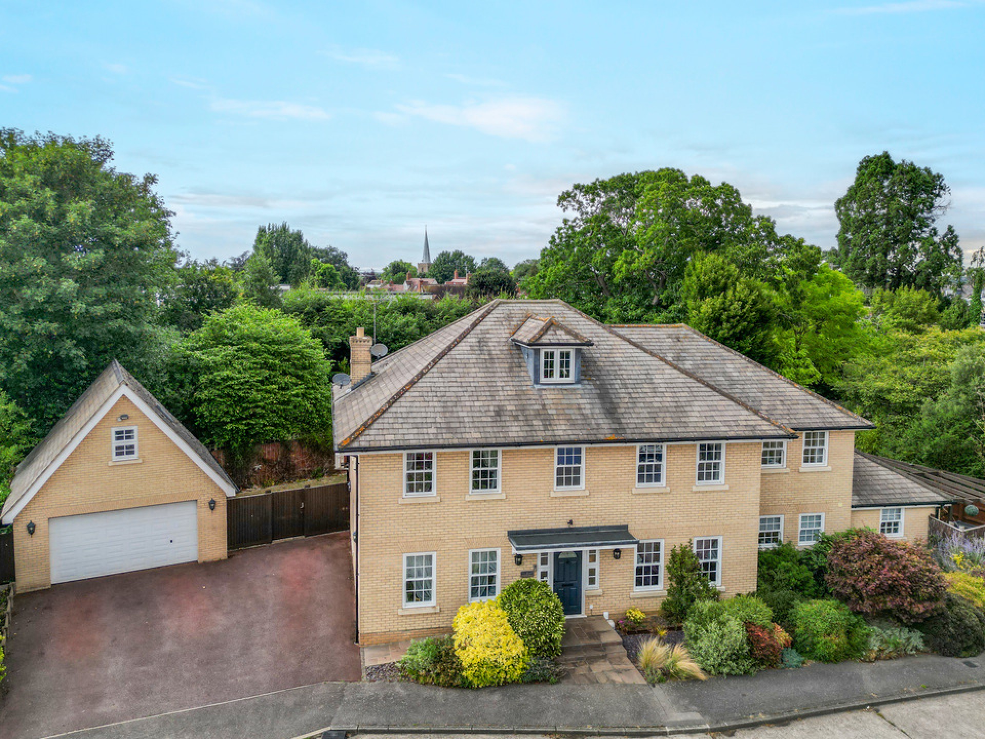 Images for Bristowe Avenue, Great Baddow, Chelmsford