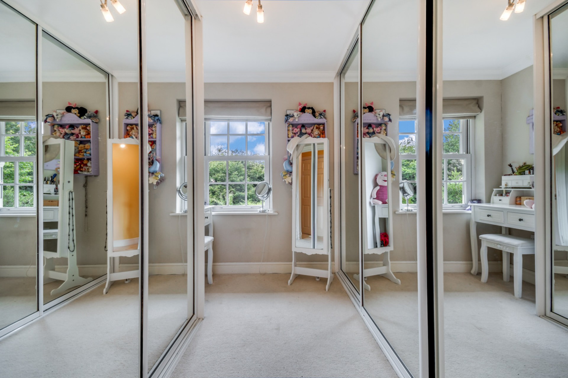 Images for Bristowe Avenue, Great Baddow, Chelmsford