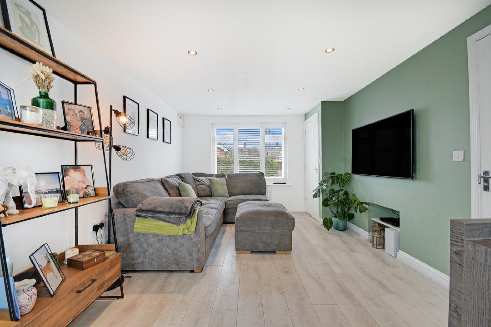 Images for Lodge Crescent, Boreham, Chelmsford
