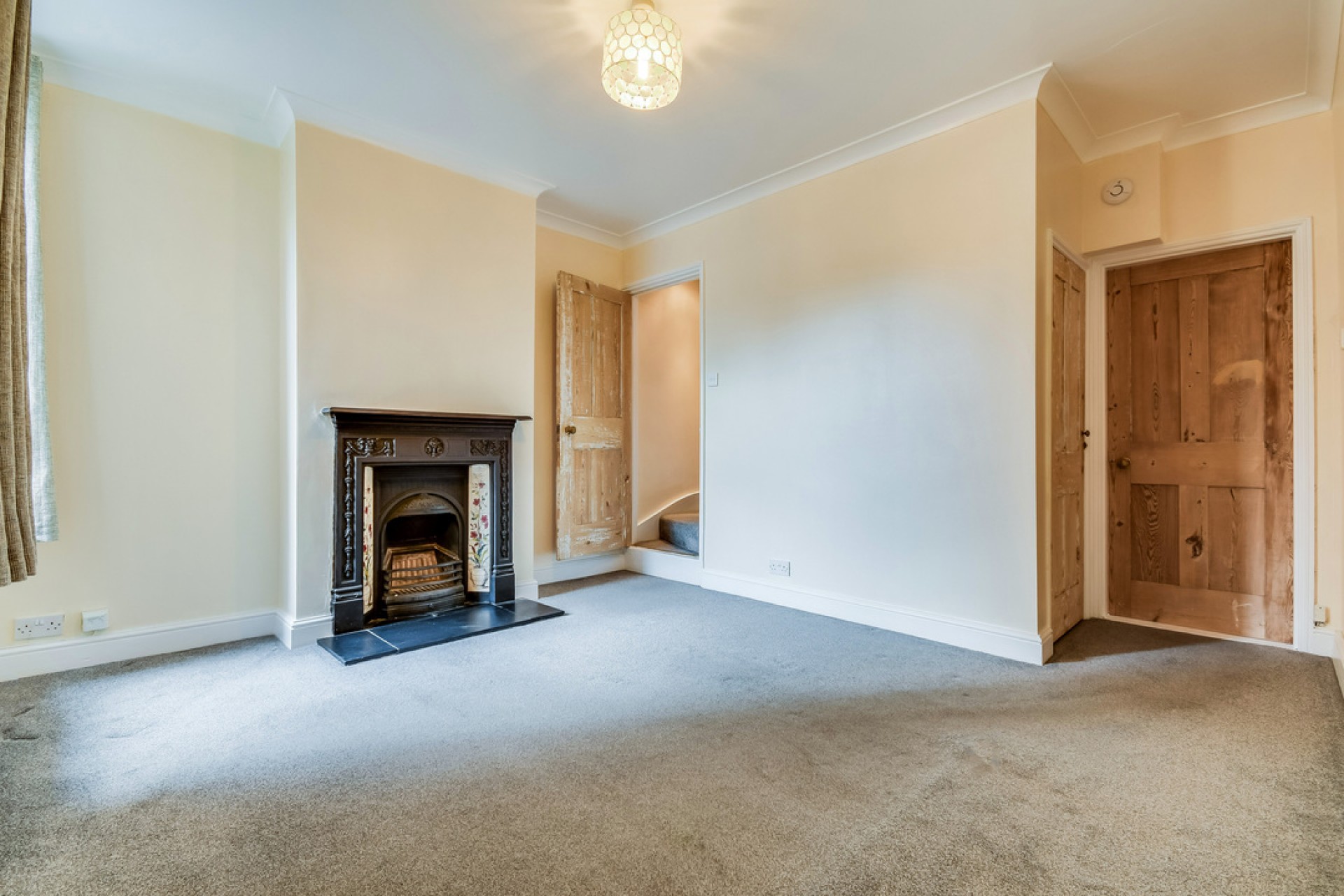 Images for Gainsborough Crescent, Chelmsford