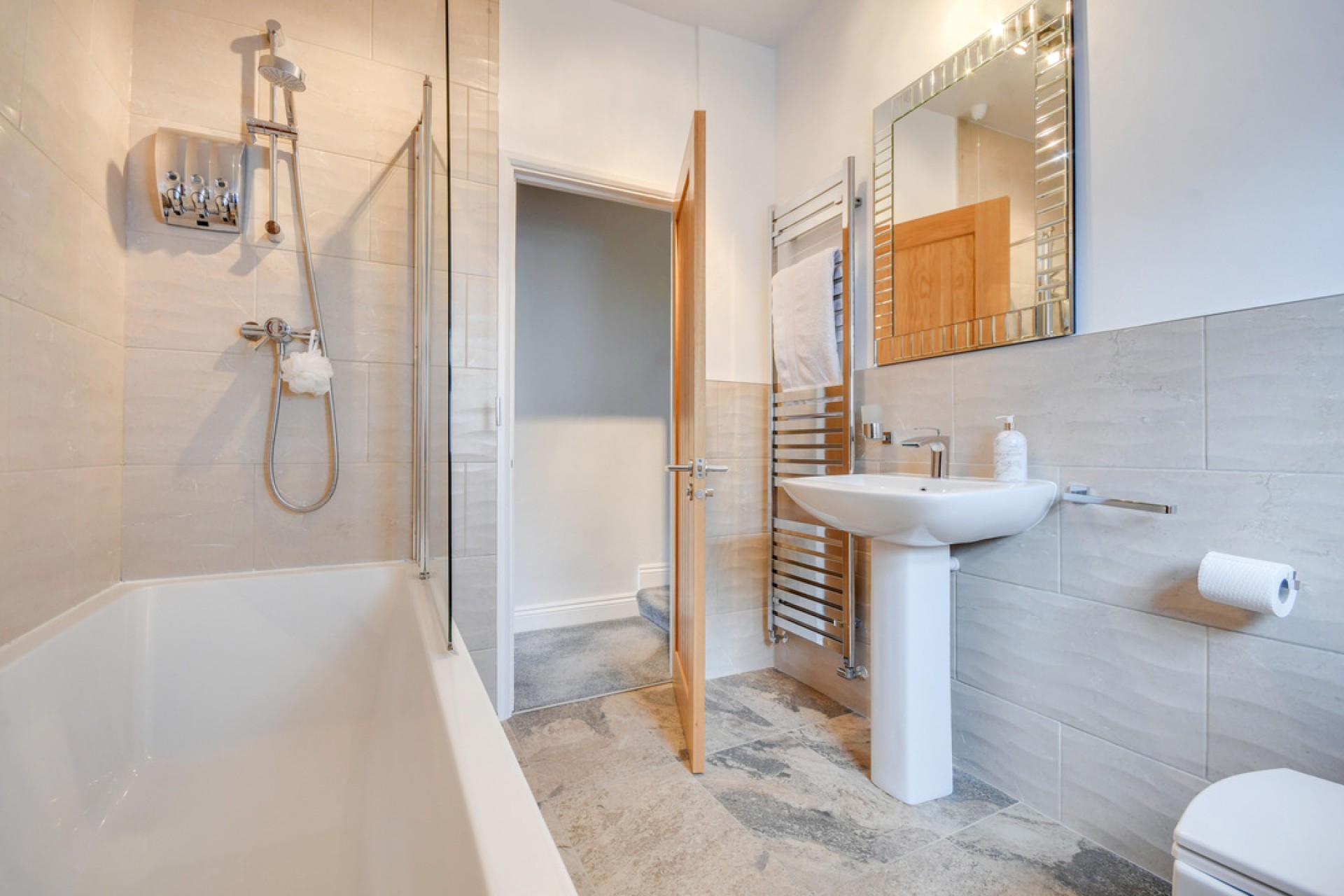 Images for Heath Road, Ramsden Heath, Billericay