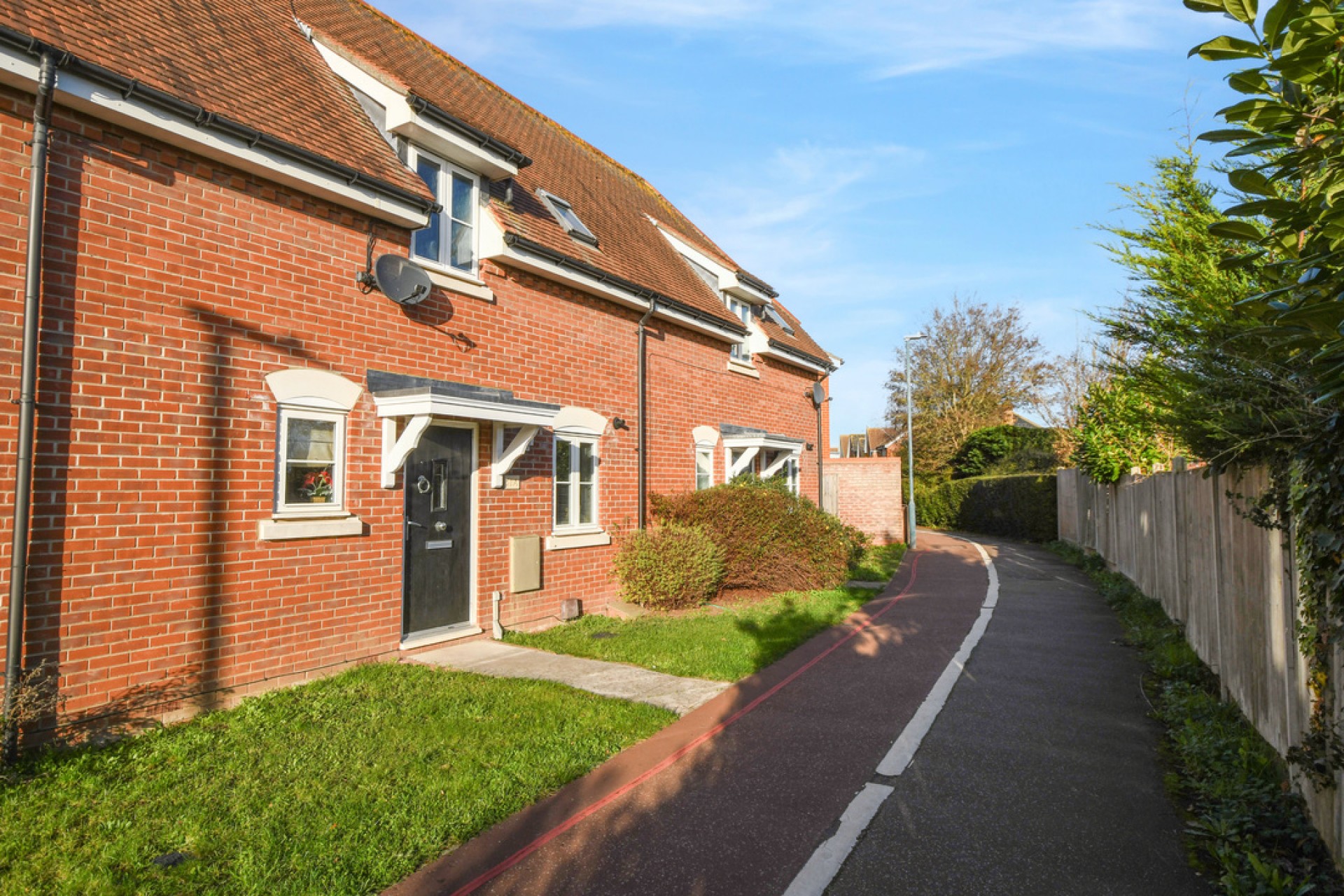 Images for Brook End Road South, Chancellor Park, Chelmsford