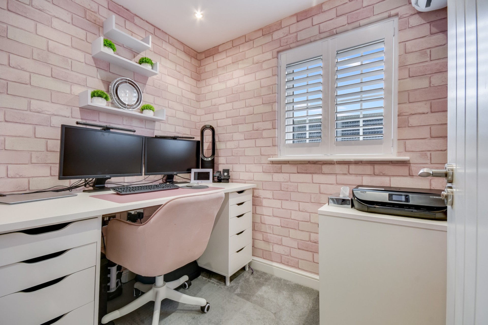 Images for Eglinton Drive, Chancellor Park, Chelmsford