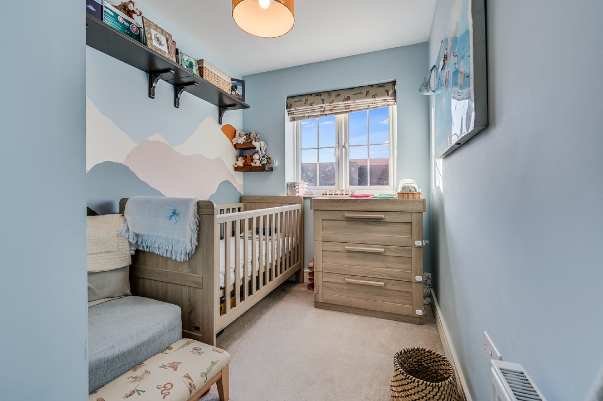 Images for Grantham Drive, Beaulieu, Chelmsford