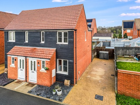 Clover Drive, Newland Spring, Chelmsford