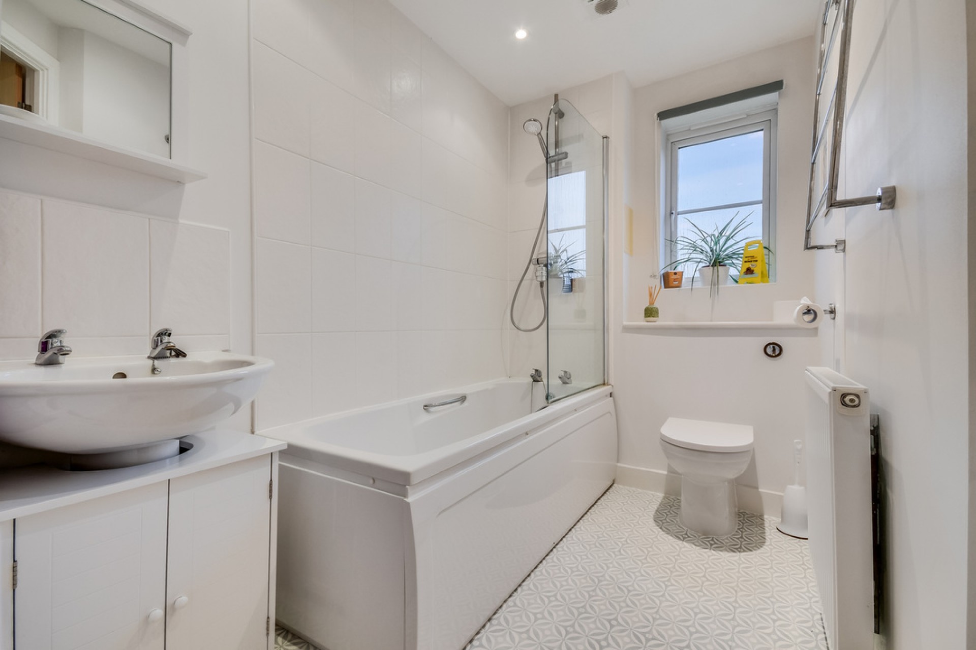 Images for Gerard Gardens, Great Baddow, Chelmsford