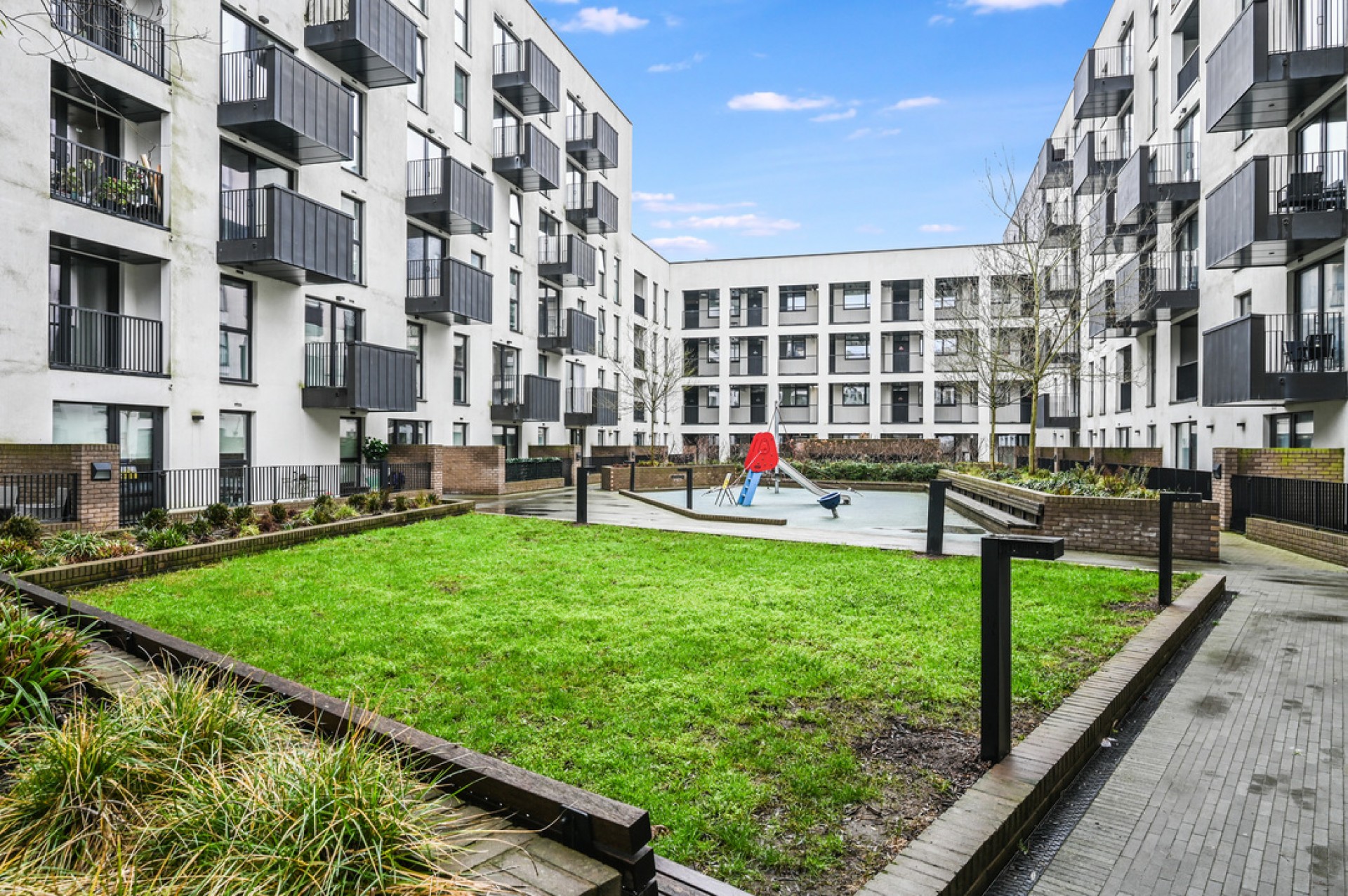 Images for Eccles Court, Burgess Springs, Chelmsford