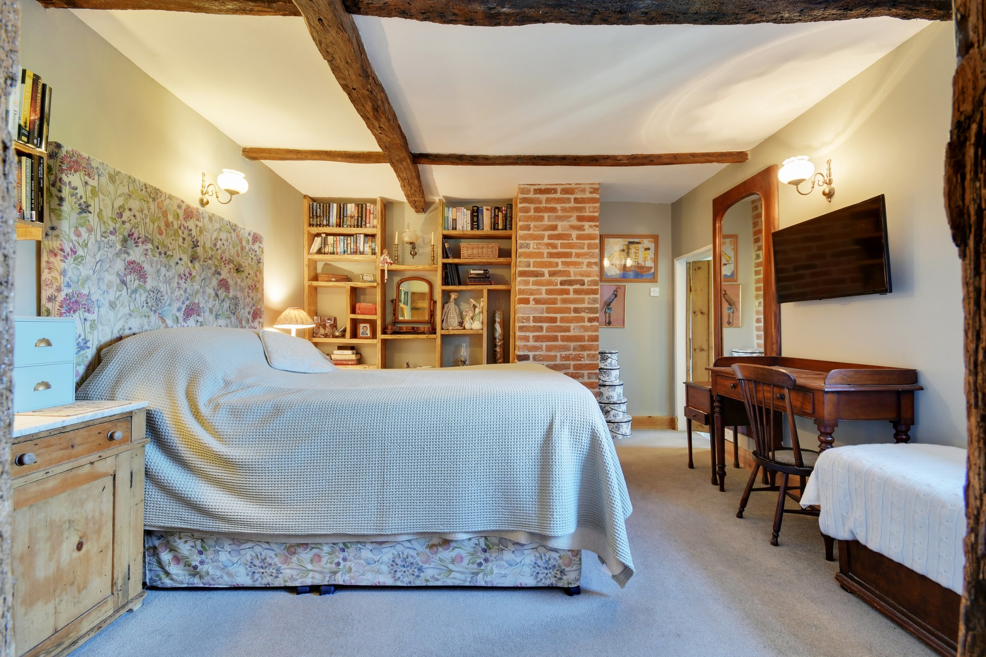 Images for Coxtie Green Road, Pilgrims Hatch, Brentwood