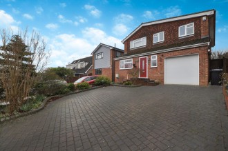 Beehive Chase, Hook End