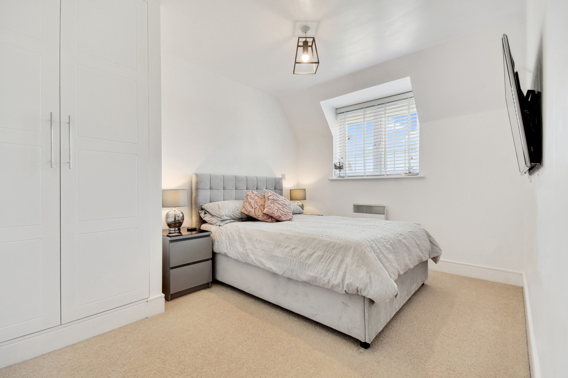 Images for Henry Manning House, Milan Walk, Brentwood