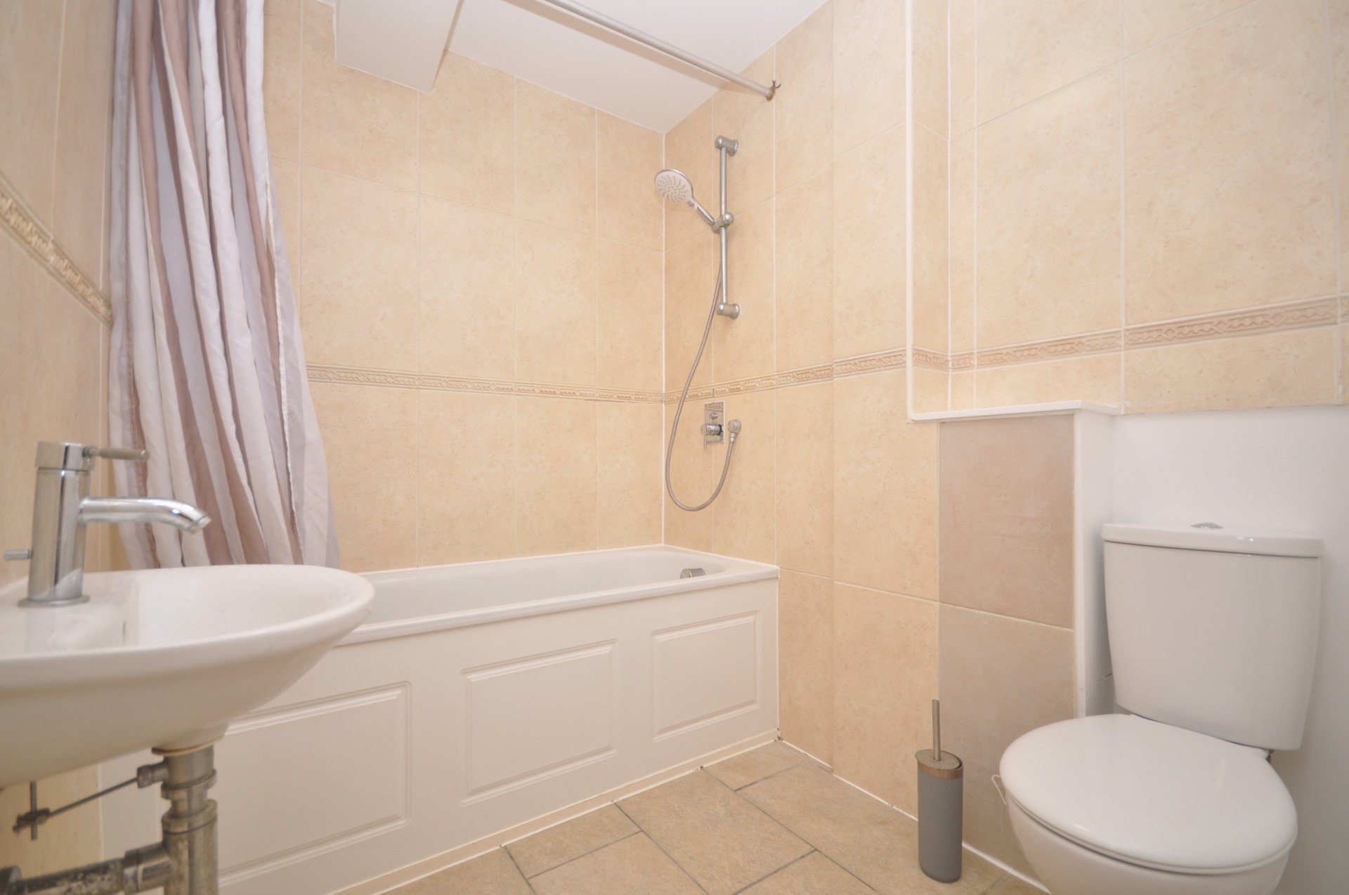 Images for Western Gardens, Brentwood