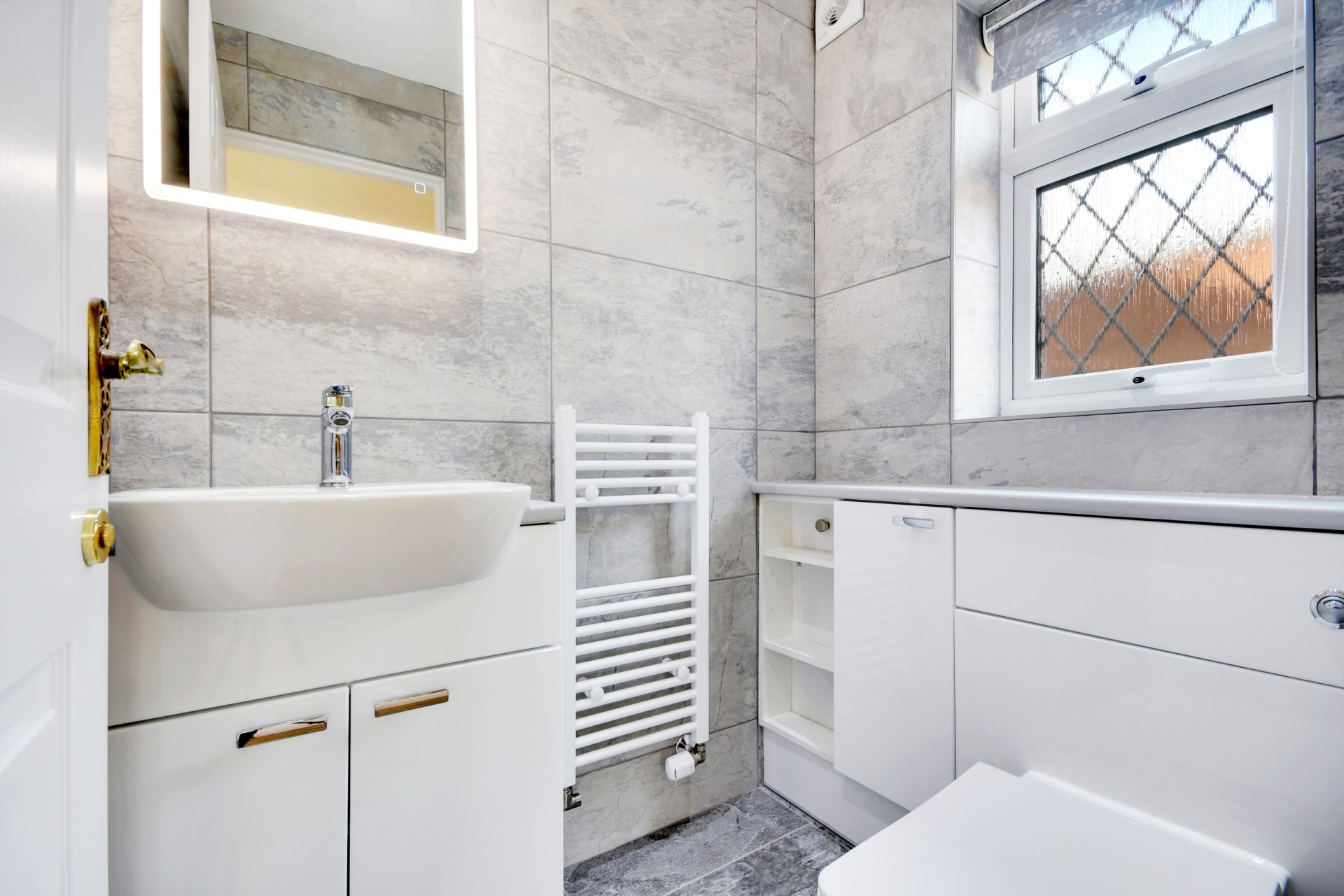 Images for Birches Walk, Galleywood, Chelmsford