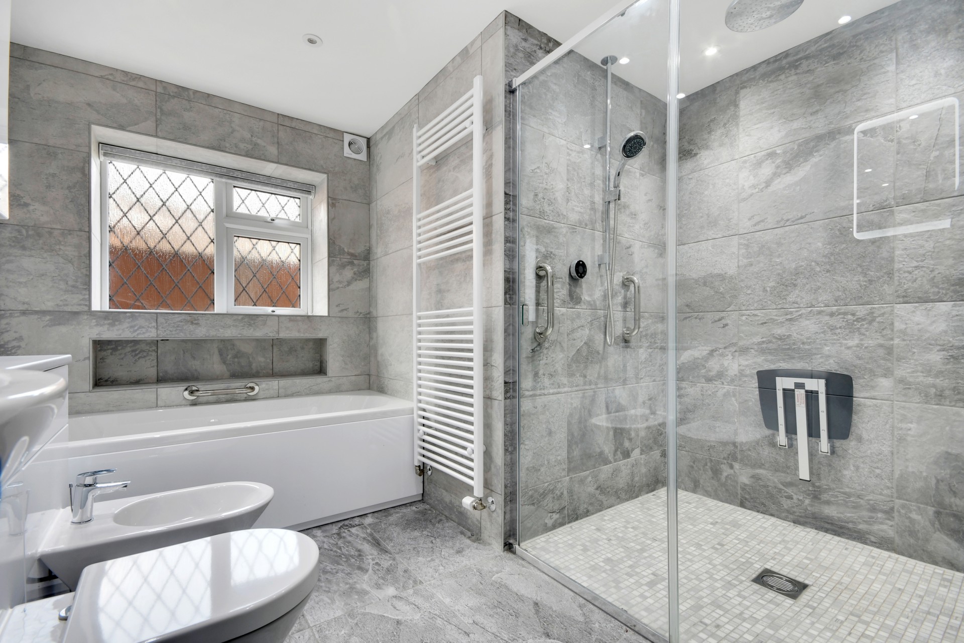 Images for Birches Walk, Galleywood, Chelmsford