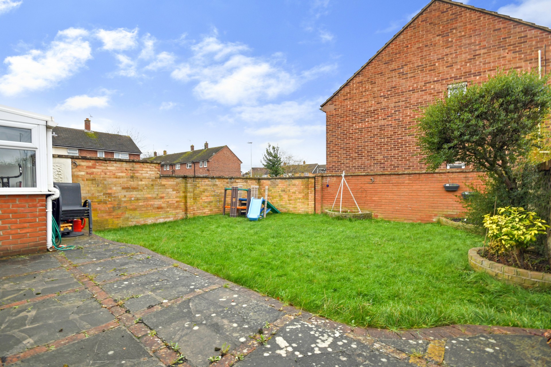Images for Meadgate Avenue, Great Baddow, Chelmsford