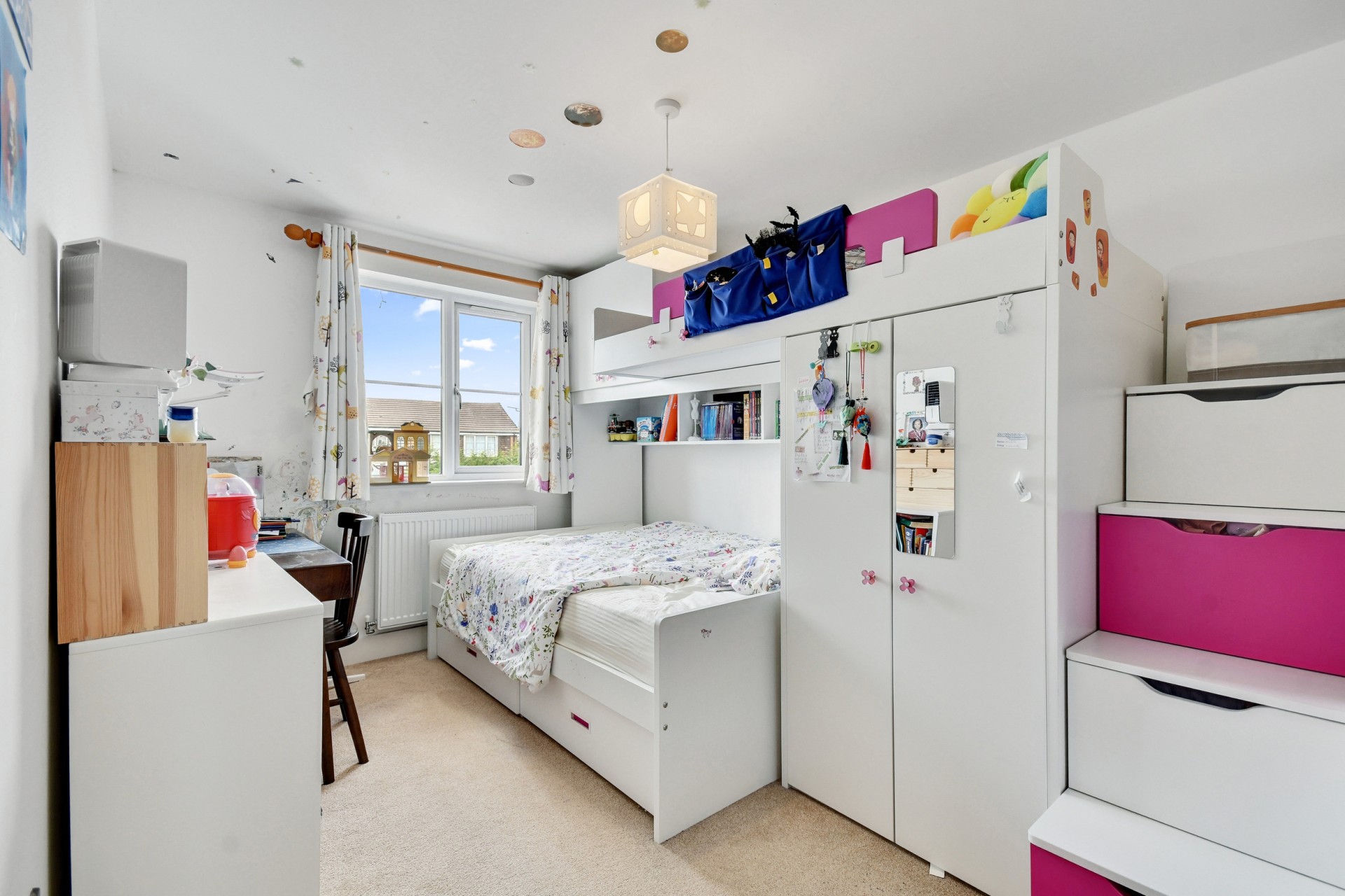 Images for Noakes Avenue, Great Baddow, Chelmsford