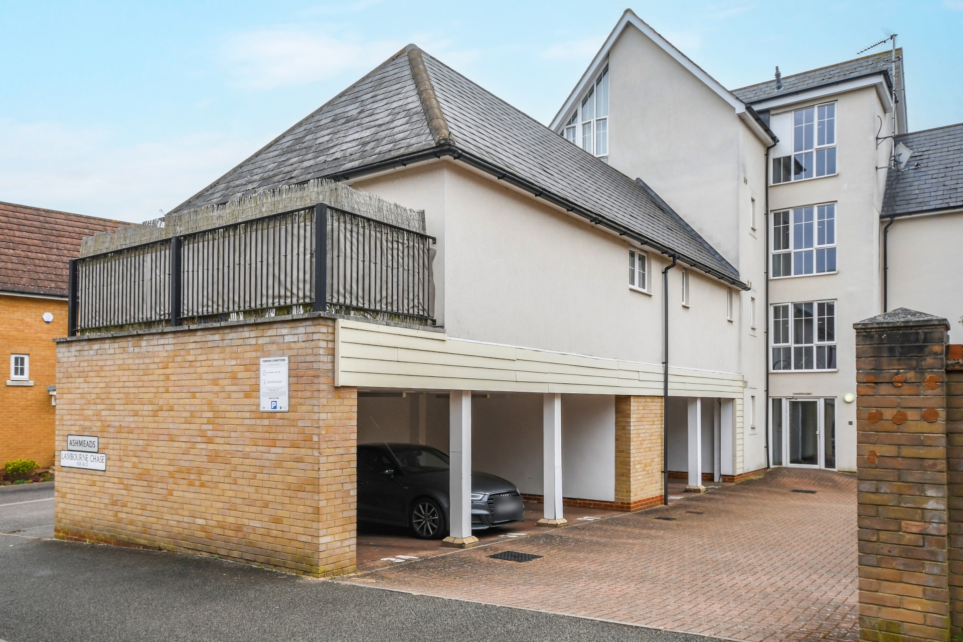 Images for Lambourne Chase, Great Baddow, Chelmsford