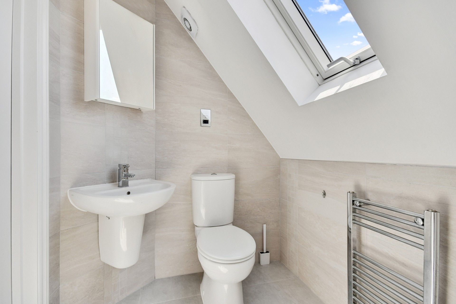 Images for Beehive Lane, Galleywood, Chelmsford