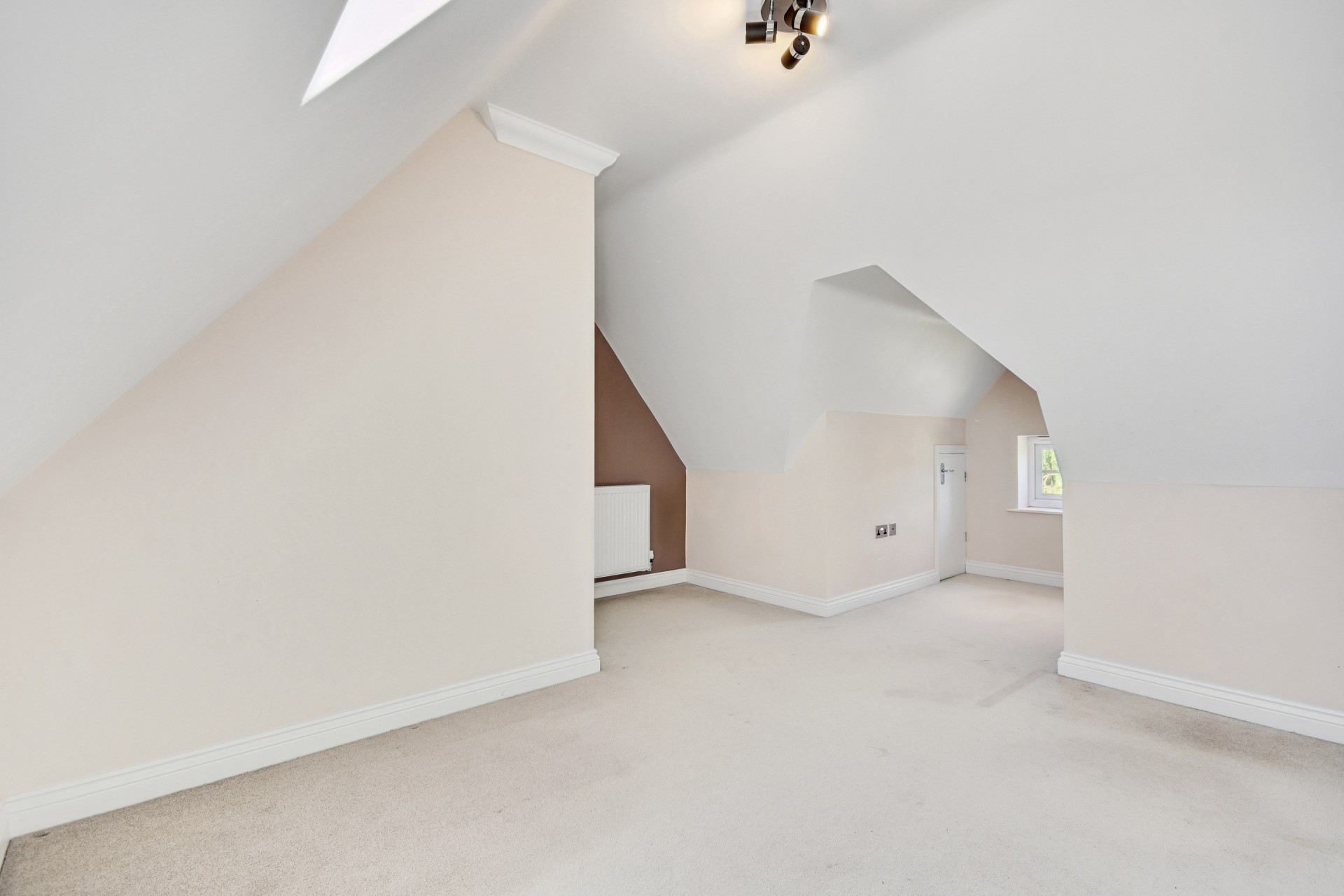 Images for Beehive Lane, Galleywood, Chelmsford