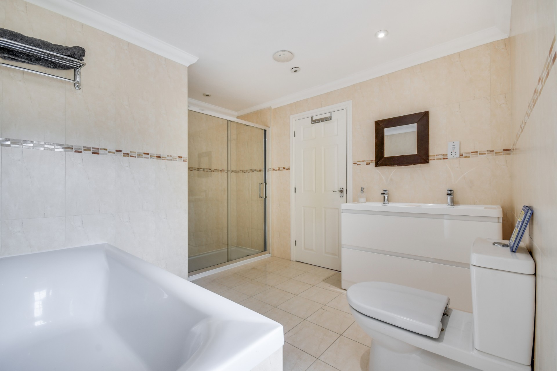 Images for Bristowe Avenue, Great Baddow, Chelmsford